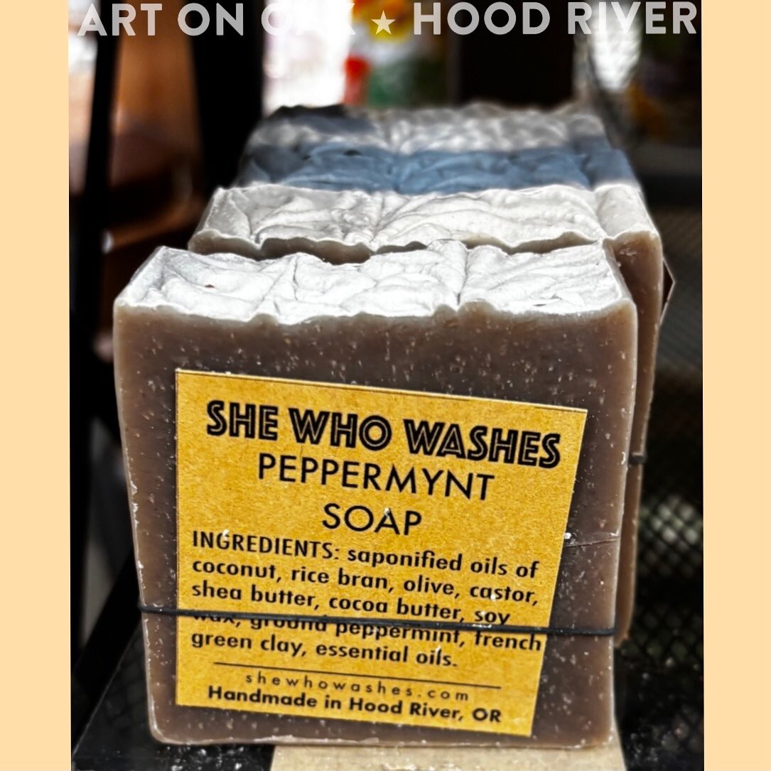 As the days get shorter and the nights get colder, it might be time for some lovely self-care items from Art On Oak: beautifully scented artisanal soaps and lotions by Noelle Newton & Kathryn Watne @shewhowashes; fragrant handmade organic soy candles by Cory Cae Hagbery @croze.creations; or locally sourced tea curated by Alexa & Turner Savard @goodmedicinetea. Come on in to take care of yourself and also to check out a wonderful selection of work by thirty regional artists. We’re at 210 Oak St. in downtown Hood River — open every day of the week from 10:00 a.m. to 5:00 p.m. “The friendliest gallery in the Gorge.” #selfcare #handmadesoap #handmadecandles #handmadelotion #soycandles #medicinaltea #tea #soap #lotion #visithoodriver #hoodriver #hoodriveroregon